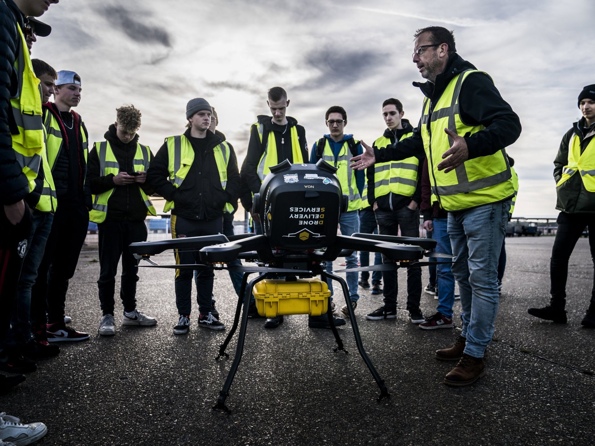 Excursie Technicus Engineering naar Groningen Airport Eelde
